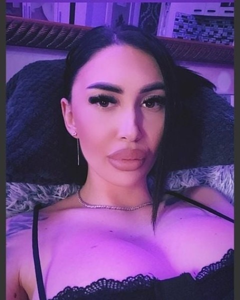 Întâlniri Secrete în Centrul Vechi