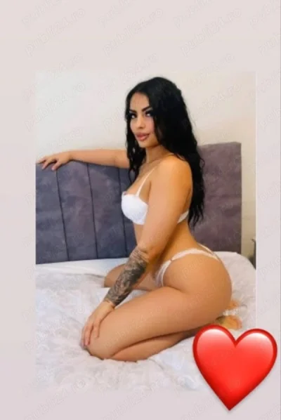 Ochi Verzi și Dorințe Ascunse în Bălș