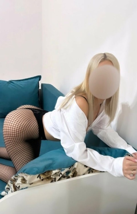 Ochi Verzi și Pasiune la Tarife Oră în Pallady