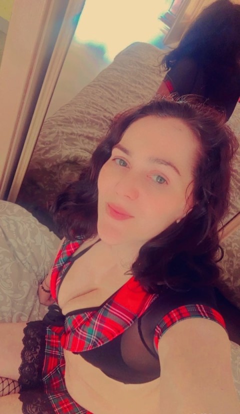 Ochi Verzi, Privire Seducătoare în Mediaș