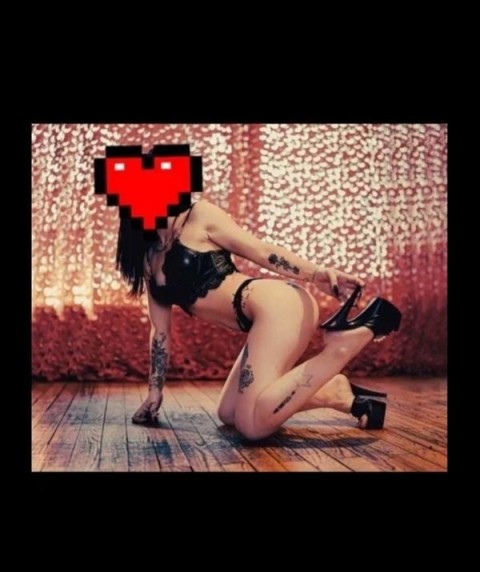 Pizda Seducătoare la Arena Națională