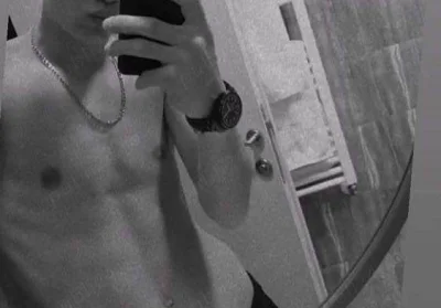 Poze Verificate – Show-uri Virtuale Unice