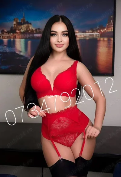 Renata – Escortă Blondă Porno în Sebeș