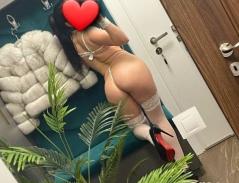 Rimming Friendly și Seducătoare la Sala Palatului