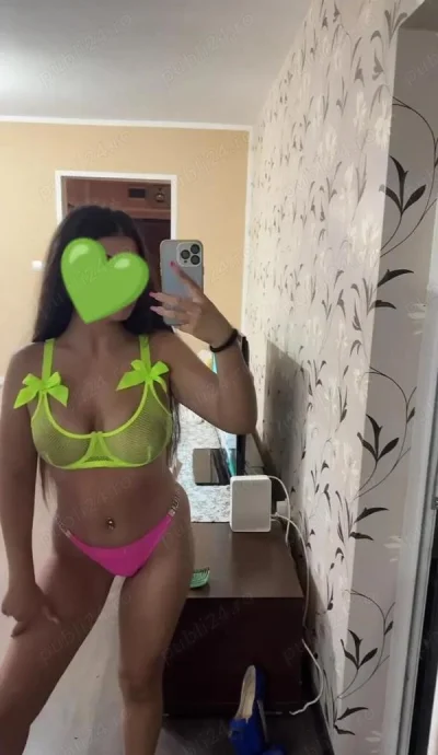 Româncă Discretă și Atractivă în Confort City