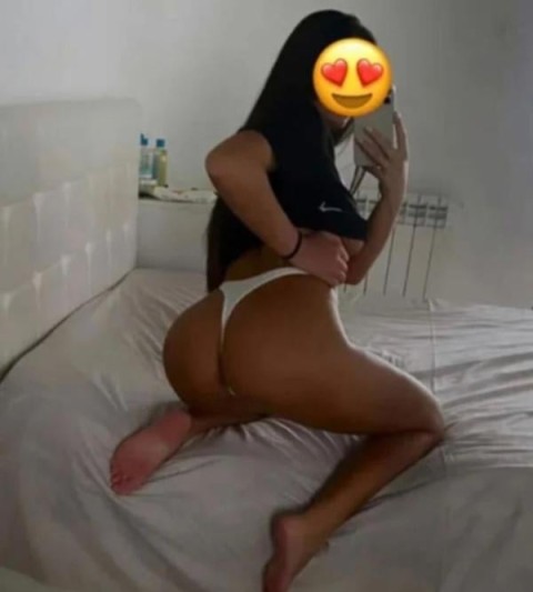 Româncă Dominatoare Trans în Griviței