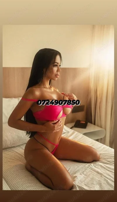 Sex Total cu Bruneta Slim în Onești