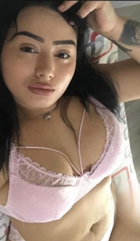 Săruturi pasionale în inima Unirii