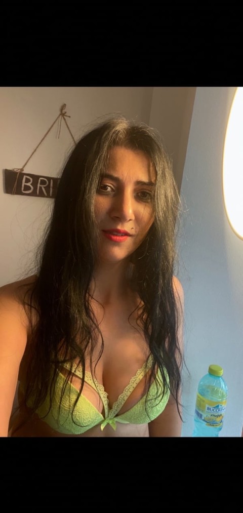 Tânără Escortă în jur de 20 ani în Iancului