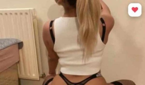 Transsexuală Blonda Adorabilă în Lizeanu