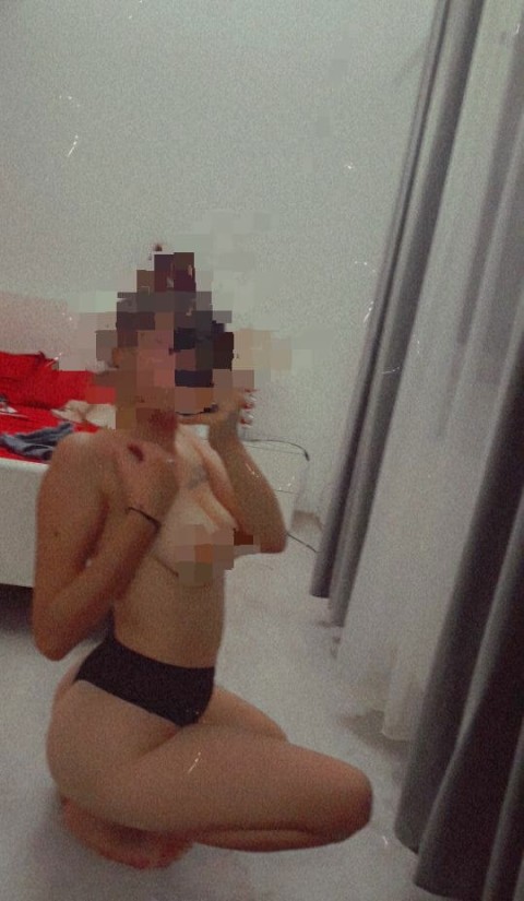 Turcoaică Senzuală pentru Deplasări la Hotel în Sebastian