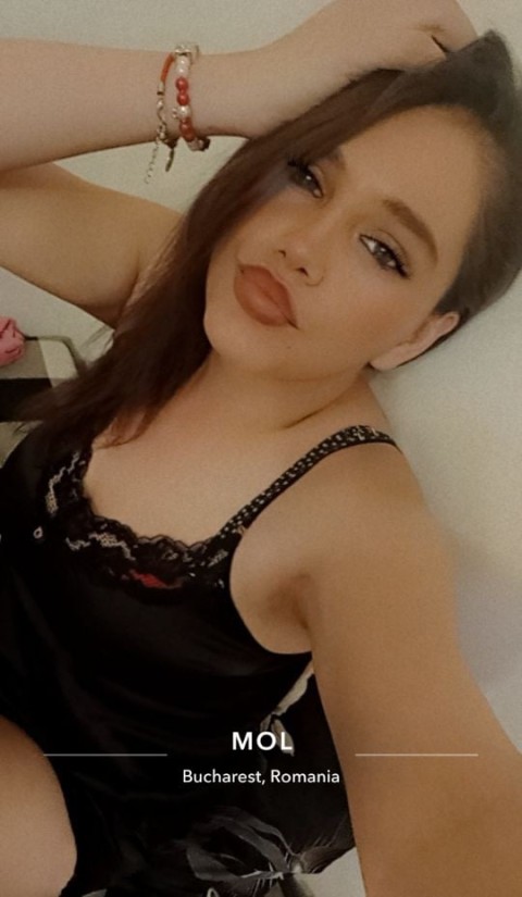 Uniforme Seducătoare în Arad